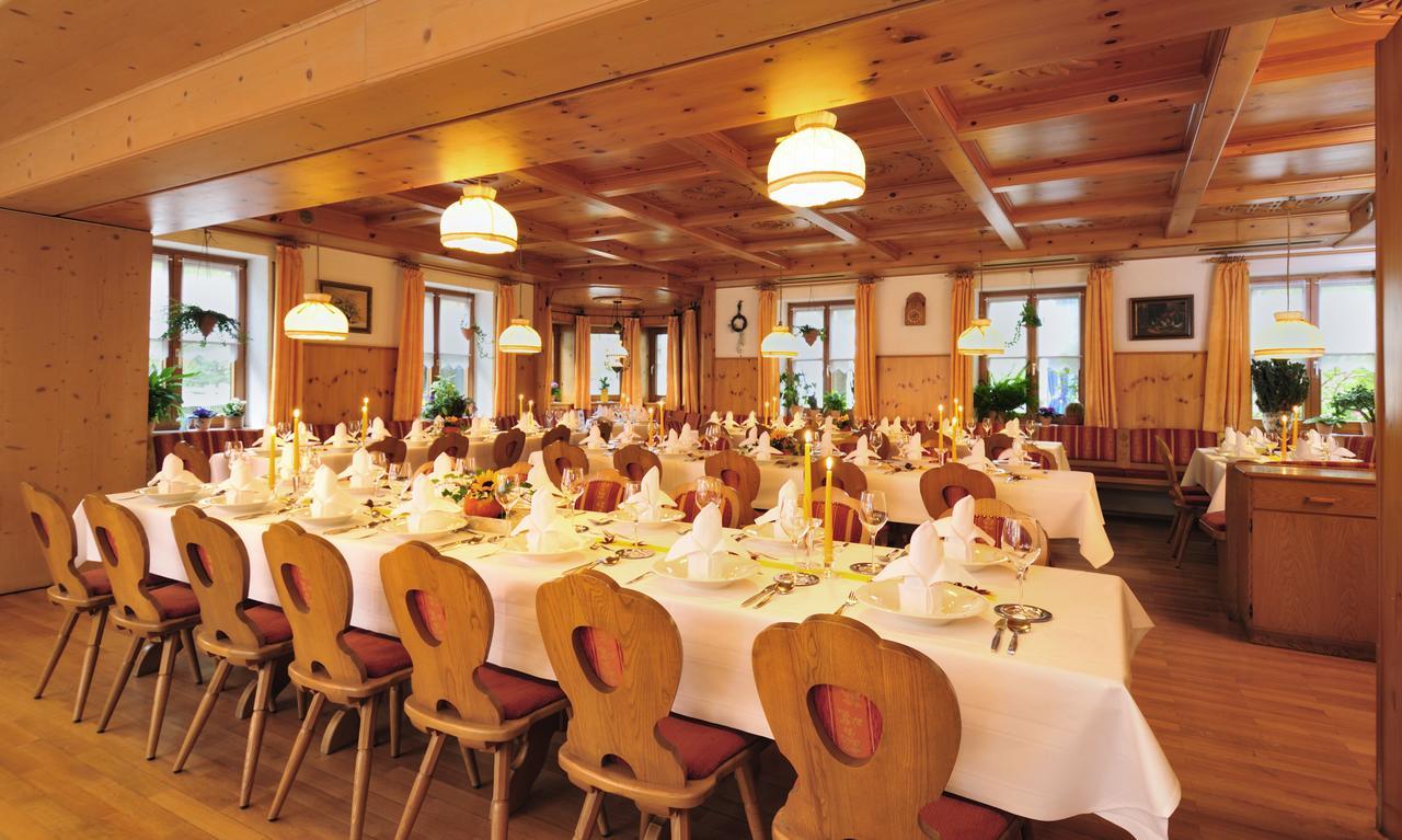 Landhotel Gruener Baum Westendorf  Exterior photo
